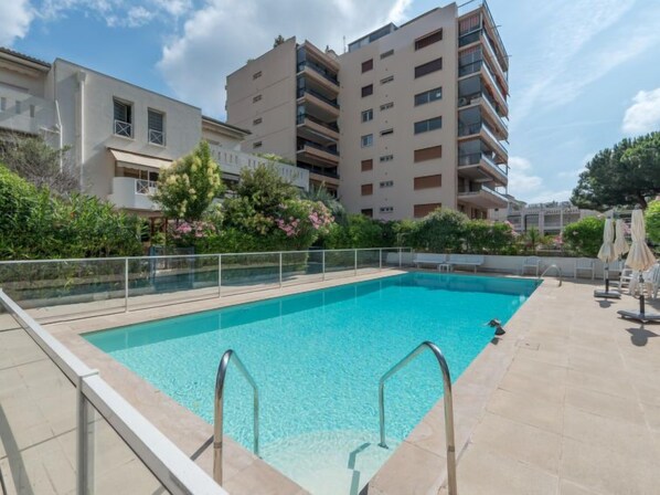 Pool - Villa Schneider by Interhome (Cannes)