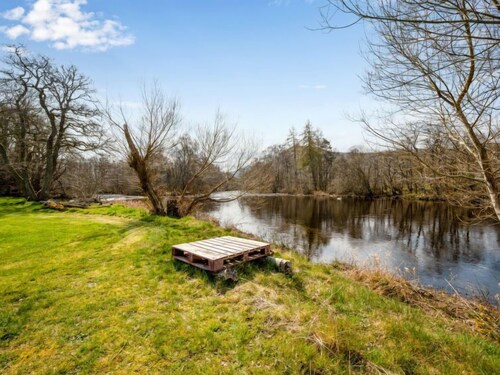 Lochness by Interhome