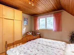 2 bedrooms, desk, WiFi - Horní Věstonice by Interhome (Horni Vestonice)
