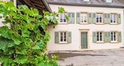 Greiweldenger Leit As by Interhome