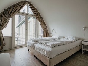 1 soverom, skrivebord og wi-fi