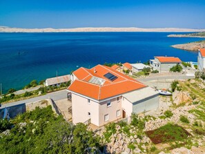 Exterior - Apartment Delfin by Interhome (Karlobag)