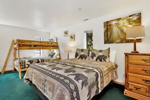 4 bedrooms, individually decorated, individually furnished, bed sheets