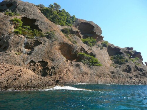Large studio on the port of La Ciotat