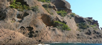 Large studio on the port of La Ciotat