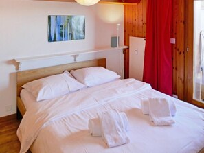 1 habitación y acceso a internet