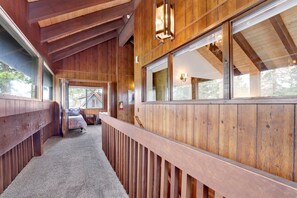 Interior - Lakeview Fishing House #121 (Big Bear Lake)