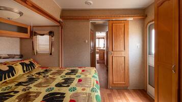 1 chambre, bureau, fer et planche Ă  repasser, Wi-Fi