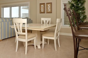 Condo, 3 chambres | Cuisine privée