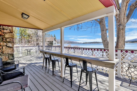 House, Multiple Beds, Hot Tub, Beach View (149) | Water view