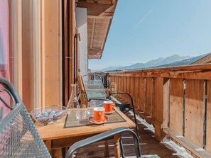Outdoor dining - Hajenuis TOP OG by Interhome (Königsleiten)