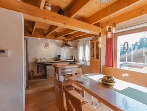 Dining - Hajenuis TOP OG by Interhome (Königsleiten)