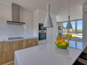Fridge, microwave, oven, dishwasher - Anguilaga by Interhome (Jávea)