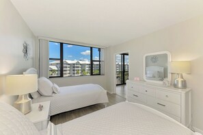 2 bedrooms, free internet, bed sheets