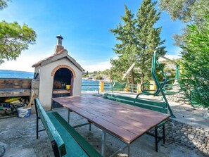 Outdoor dining - Apartment Vukić by Interhome (Starigrad-Paklenica)