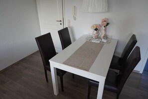 Dineren
