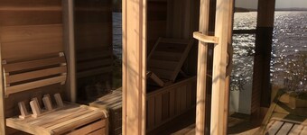 Waterfront Suite with Year Round Outdoor Sauna