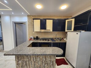 Fridge, microwave, oven, stovetop - Affordable self-catering inside Beach Hotel, Sharm El-Sheikh Egypt (Sharm El-Sheikh)