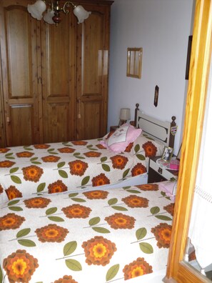 2 bedrooms - CENTRAL APARTMENT WITH PANORAMIC VIEW (San Giacomo)