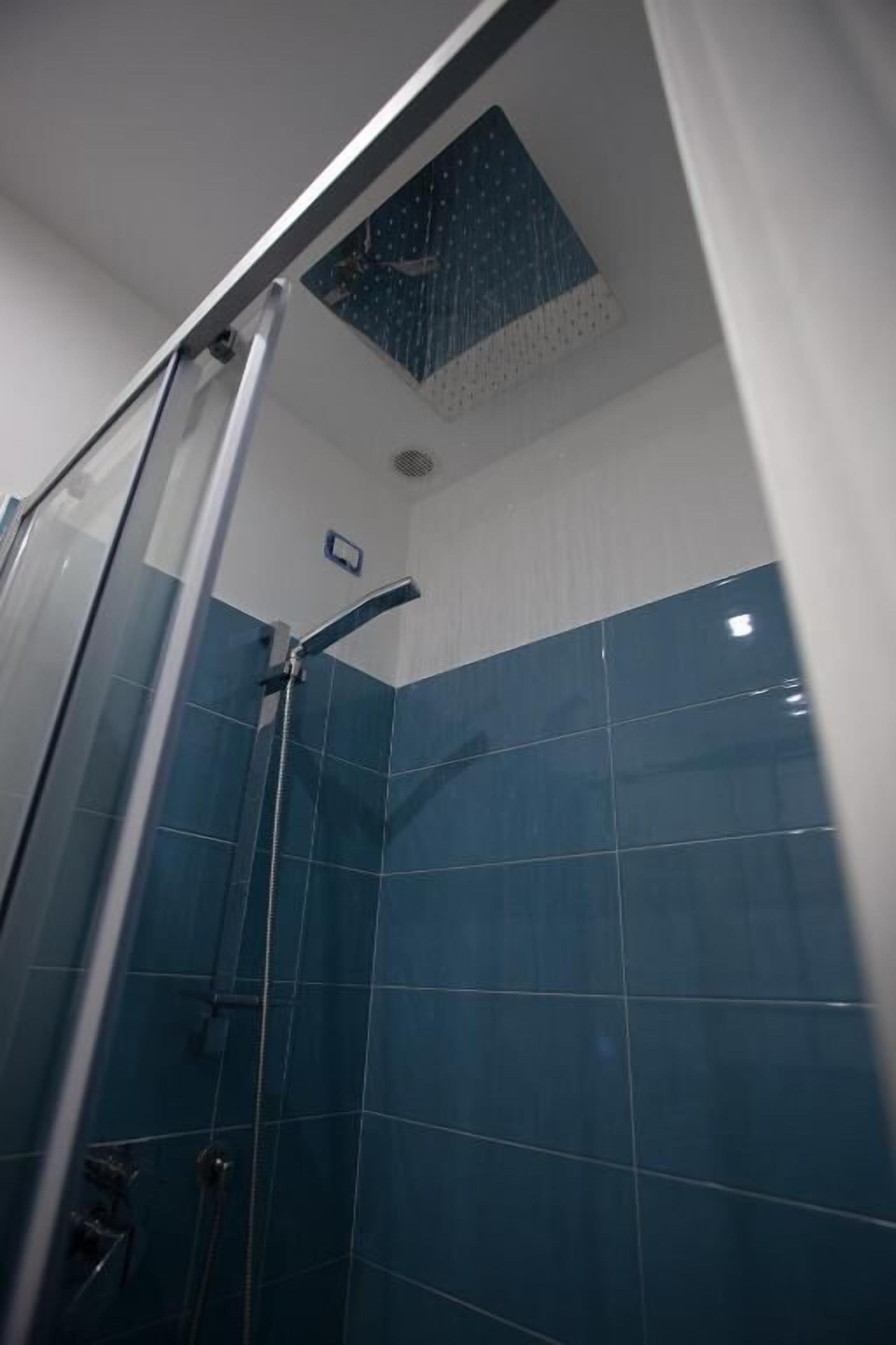 Doccia, bidet