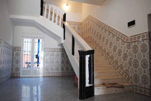 Interior - Apartment 3 combining countryside and sea (Hadjadj)