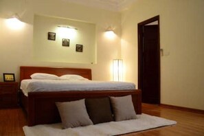 3 bedrooms, iron/ironing board, WiFi