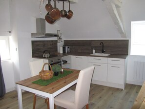 Fridge, microwave, oven, stovetop - ❤️ THE NEW BARN / LOFT OF STANDING PROX BALE (Habsheim)