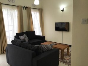 Télévision à écran plat