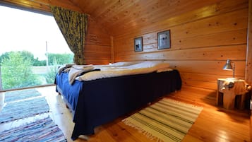 WiFi, bed sheets