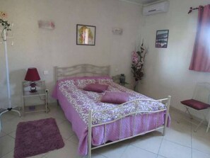2 bedrooms