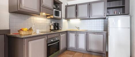 Fridge, microwave, oven, dishwasher