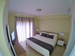 2 sovrum, strykjärn/strykbräda, gratis wi-fi och sängkläder