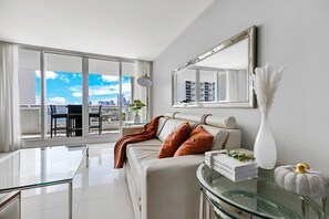 Télévision, espaces bureaux