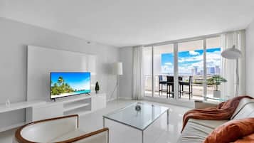 Televisión y oficina