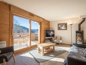 TV, fireplace - 3* Apartment, cozy, 8 pers, La Clusaz, WIFI (La Clusaz)