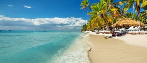 Sulla spiaggia, teli da spiaggia