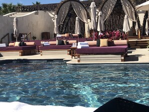 Beheizter Pool