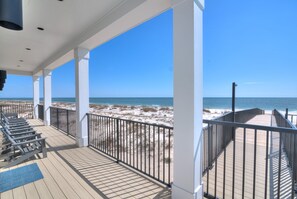 Property grounds - Morning View by GSVR | Luxury Beachfront w/ Pool, Elevator & Handicap Access + FREE Activities/Golf (Gulf Shores)