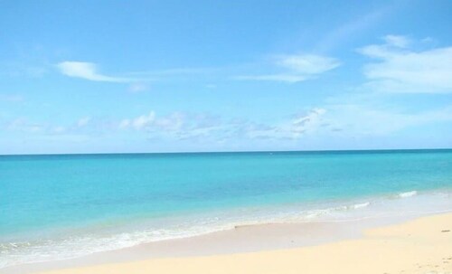 YOUR VACATION BUNGALOW