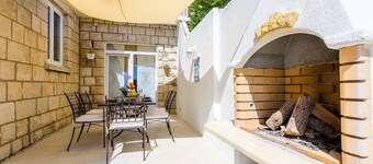 Holiday Home Lungo Mare - Three Bedroom Holiday Home with Terrace and Sea View