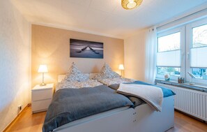 Reisekinderbett, kostenloses WLAN, Bettwäsche