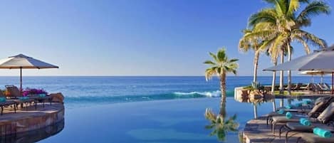 Piscine extérieure, piscine chauffée