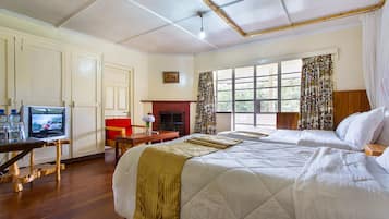 4 bedrooms, WiFi, bed sheets