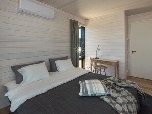 2 bedrooms, internet