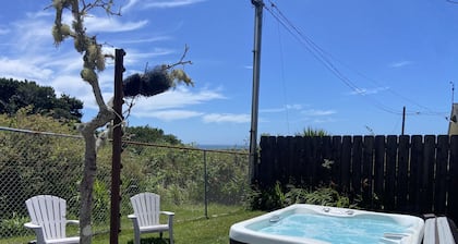 Fantastic meripeninkulman kotiin Rogue River ja Tyynenmeren näkymät ja pääsy rannalle