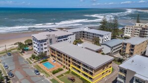 Exterior - Dulkara 5 Kings Beach Location With Views (Kings Beach)