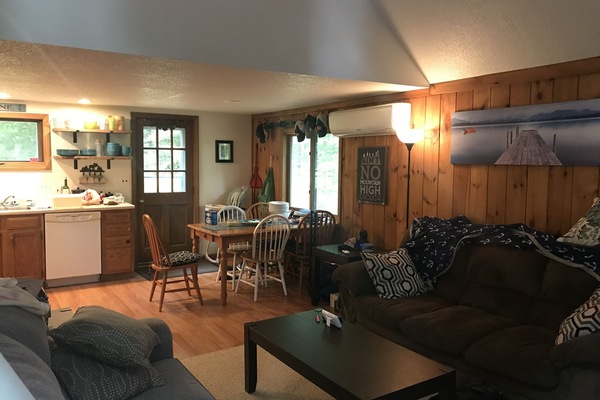 TV, Netflix, streaming services