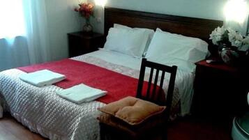 5 chambres, draps fournis, accÚs pour personnes à mobilité réduite