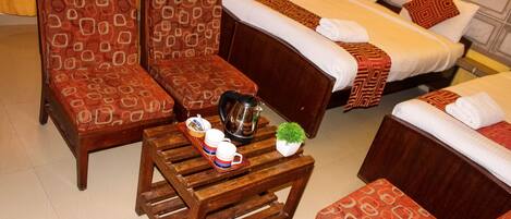 19 chambres, Wi-Fi, draps fournis