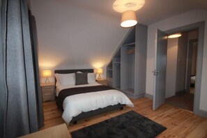 3 Schlafzimmer, Bügeleisen/Bügelbrett, WLAN, Bettwäsche